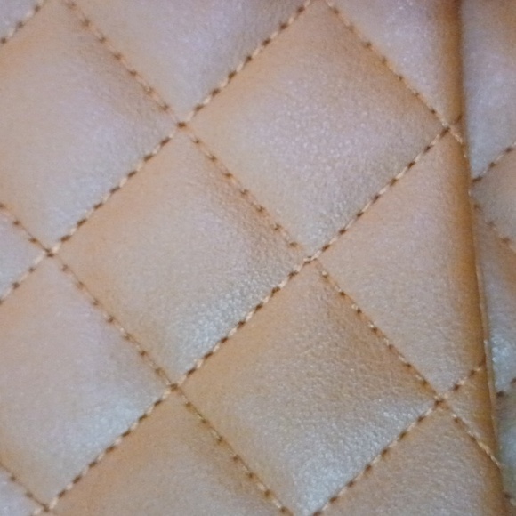 🧳 Handbag - Picture 2 of 12